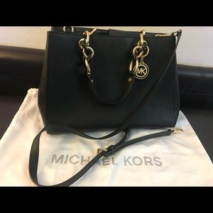 Black soffiano leather